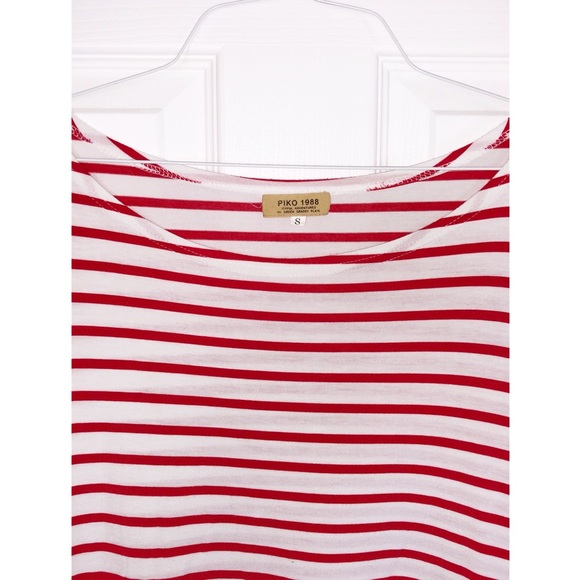 Red & white striped PIKO top. Size small. - Picture 2 of 2